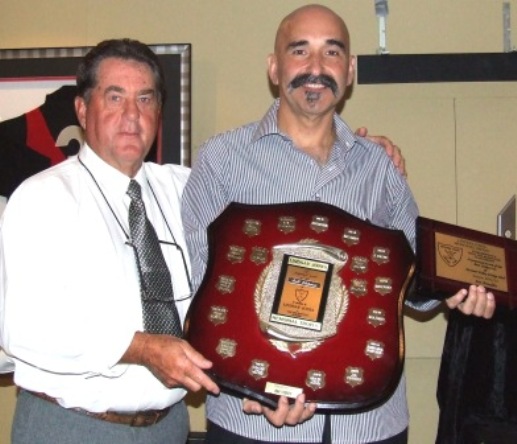 Our revered Club Founder Ray Storey (left) presented the Lindsay Jones Best Clubman award to Joe Ansaldo.